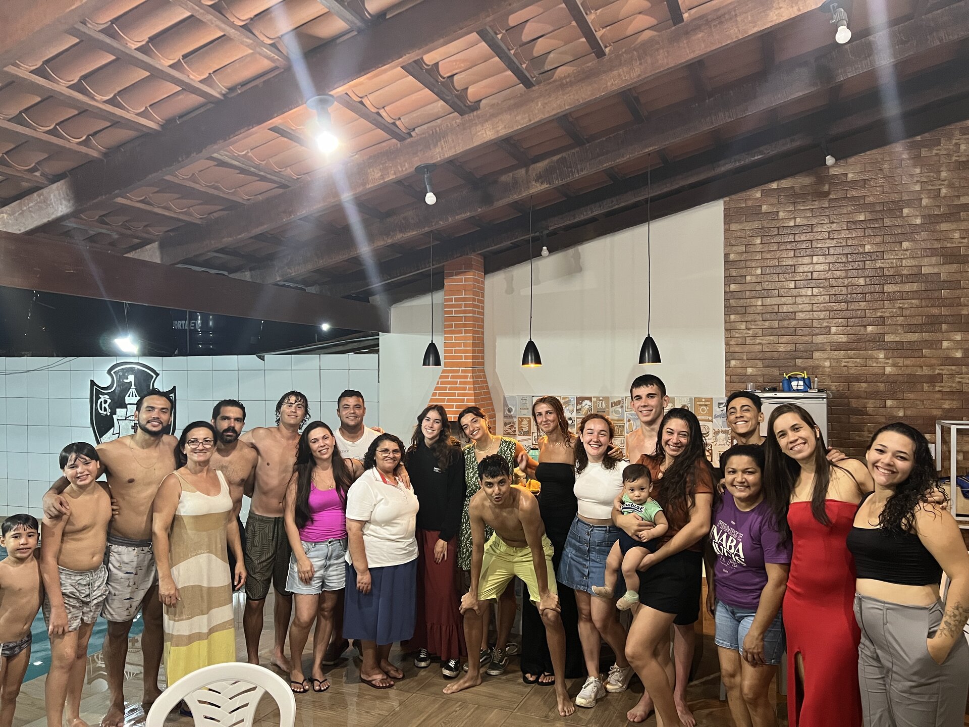 itapororoca host large Family